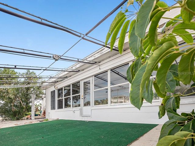 34 SEASIDE COURT, Holmes Beach, FL 34217