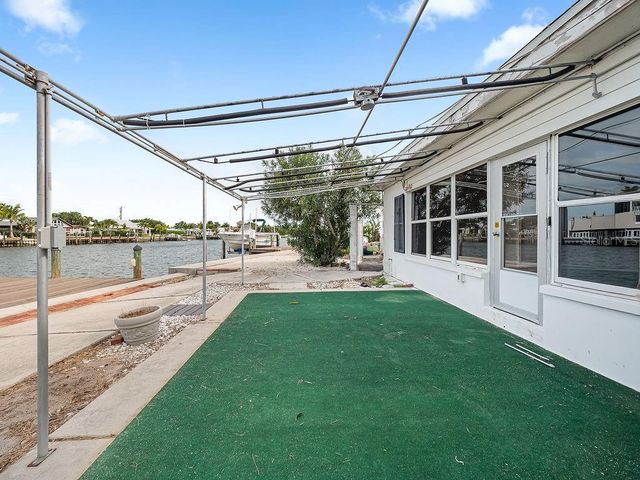 34 SEASIDE COURT, Holmes Beach, FL 34217