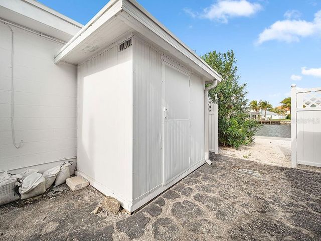 34 SEASIDE COURT, Holmes Beach, FL 34217