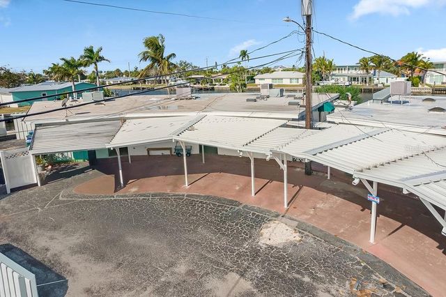 34 SEASIDE COURT, Holmes Beach, FL 34217