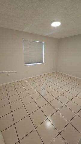 5720 SW 5th St 3, Miami, FL 33144