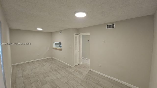 5720 SW 5th St 3, Miami, FL 33144