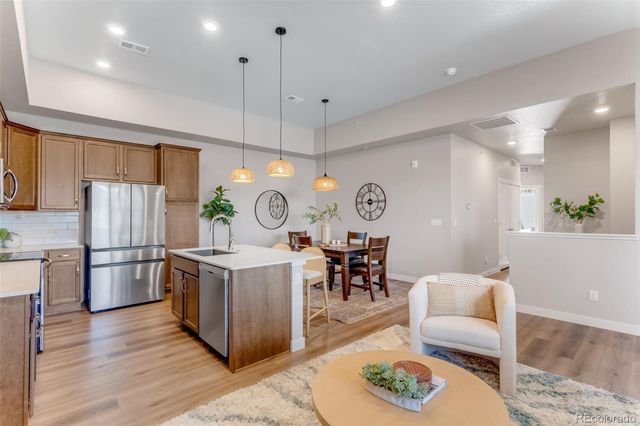 4180 S PARK Drive 200, Loveland, CO 80538