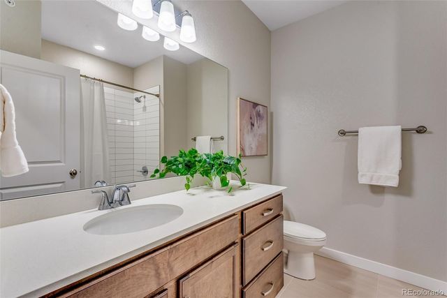 4180 S PARK Drive 200, Loveland, CO 80538