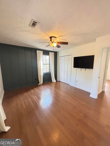 14 Emory Street, Newnan, GA 30265