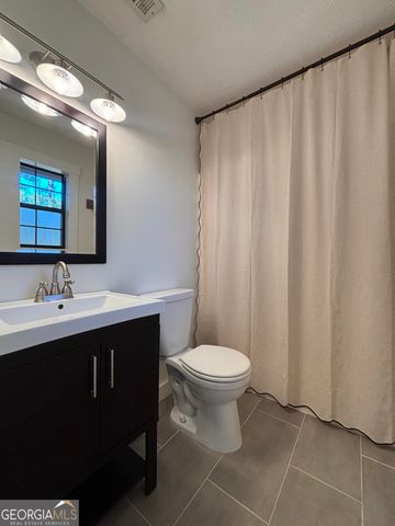 14 Emory Street, Newnan, GA 30265