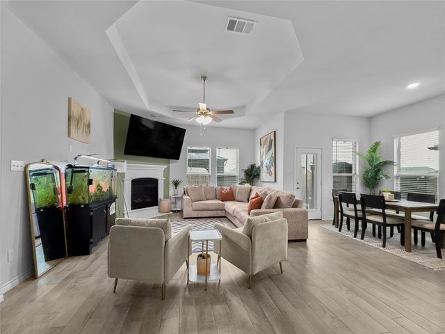 11207 Hawks Landing Drive, Aubrey, TX 76227