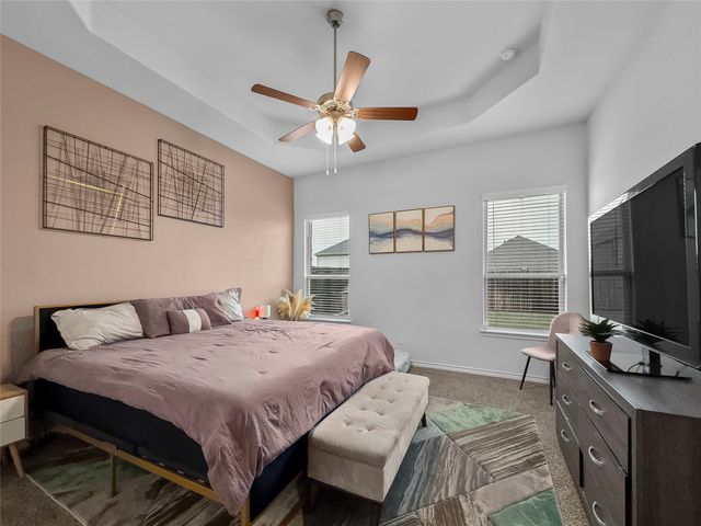 11207 Hawks Landing Drive, Aubrey, TX 76227