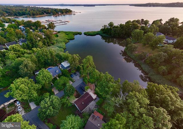 1000 LAKEVIEW LN, Annapolis, MD 21409