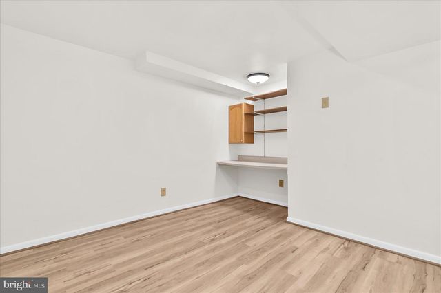 1000 LAKEVIEW LN, Annapolis, MD 21409