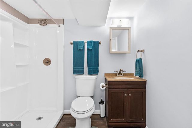 1000 LAKEVIEW LN, Annapolis, MD 21409