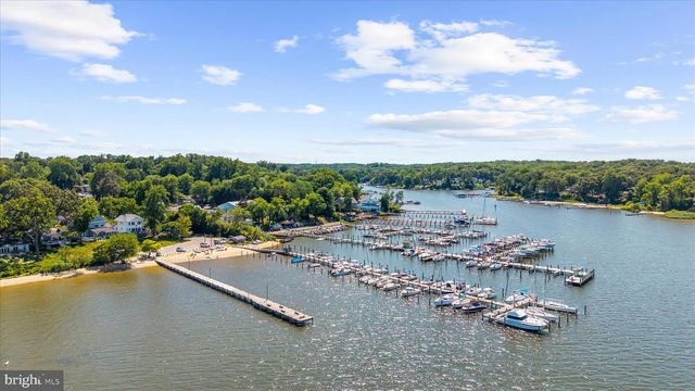 1000 LAKEVIEW LN, Annapolis, MD 21409
