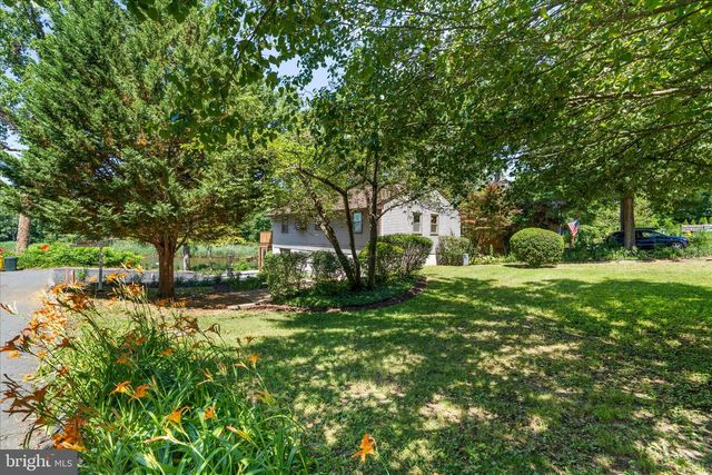 1000 LAKEVIEW LN, Annapolis, MD 21409