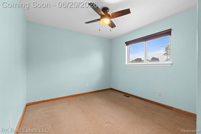 28987 James Drive, Warren, MI 48092