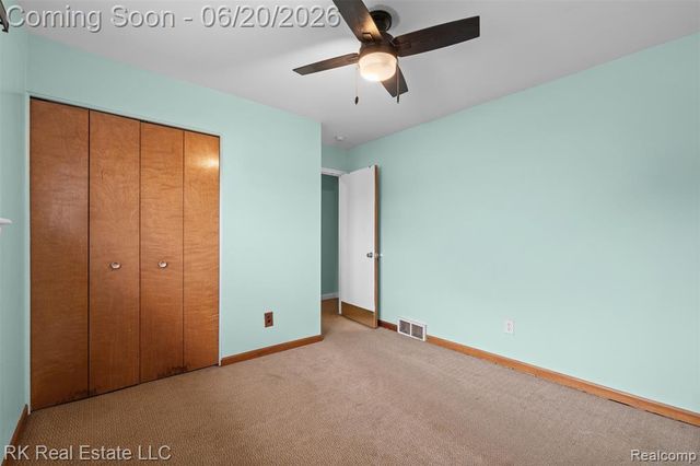 28987 James Drive, Warren, MI 48092