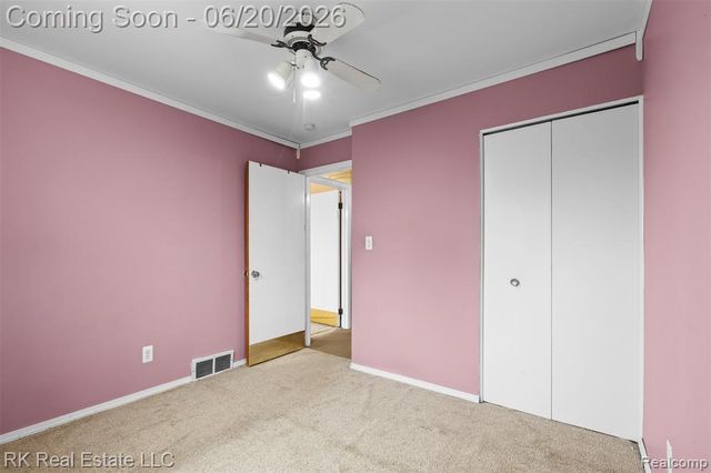 28987 James Drive, Warren, MI 48092
