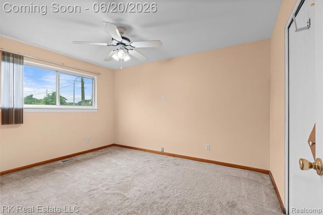 28987 James Drive, Warren, MI 48092