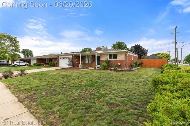 28987 James Drive, Warren, MI 48092