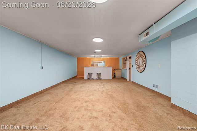28987 James Drive, Warren, MI 48092