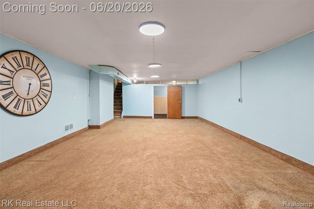 28987 James Drive, Warren, MI 48092