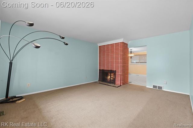 28987 James Drive, Warren, MI 48092