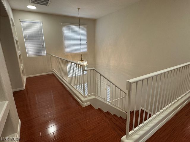 9071 IRON CROW Avenue, Las Vegas, NV 89147