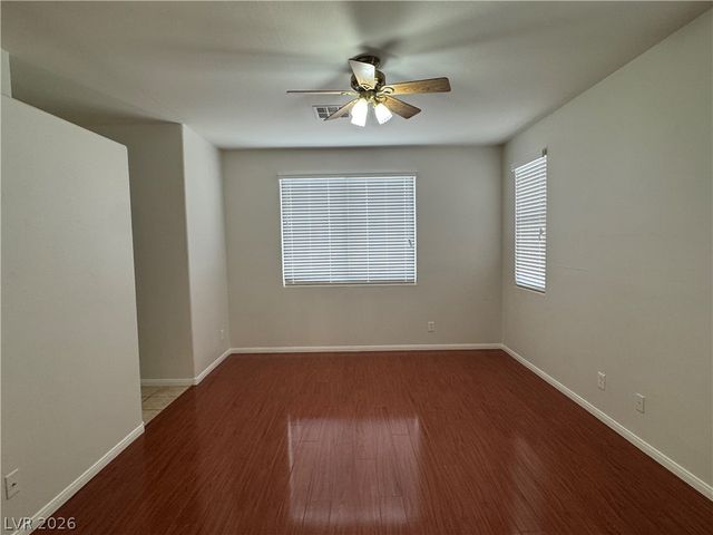 9071 IRON CROW Avenue, Las Vegas, NV 89147