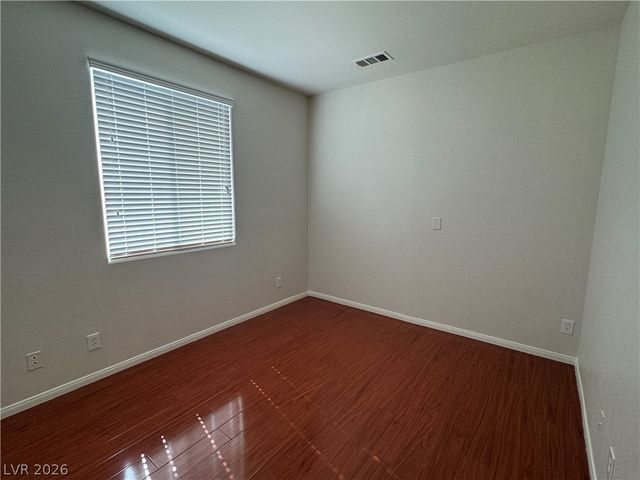 9071 IRON CROW Avenue, Las Vegas, NV 89147