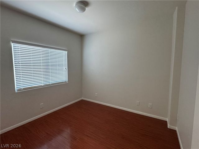 9071 IRON CROW Avenue, Las Vegas, NV 89147