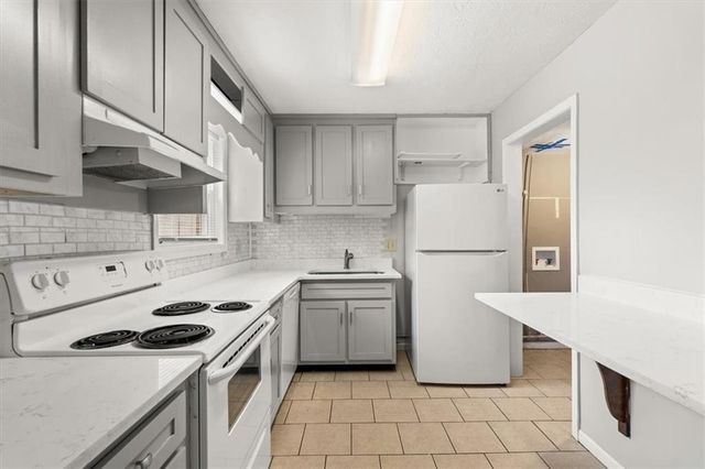 360 Winding River Drive C, Atlanta, GA 30350
