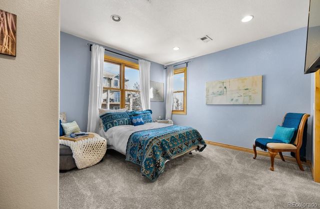 10215 W Wesley Drive, Lakewood, CO 80227