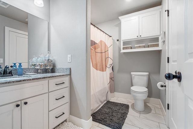 808 Fallon Street, Siloam Springs, AR 72761