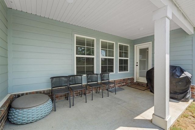 808 Fallon Street, Siloam Springs, AR 72761