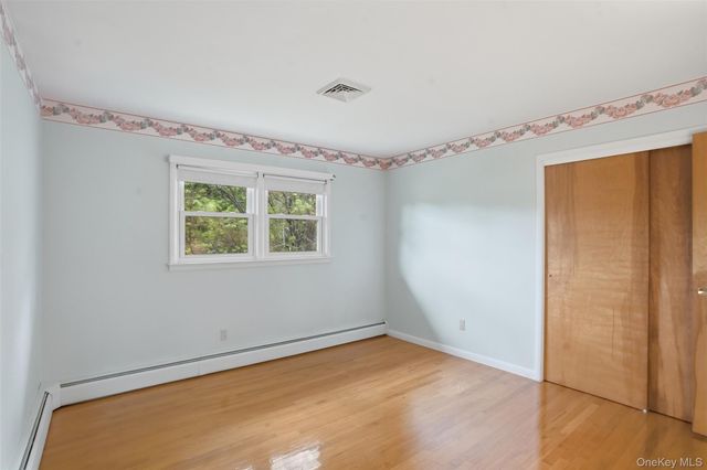 205 East Drive, Hurley, NY 12443