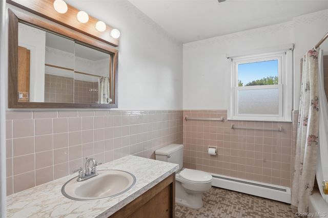 205 East Drive, Hurley, NY 12443