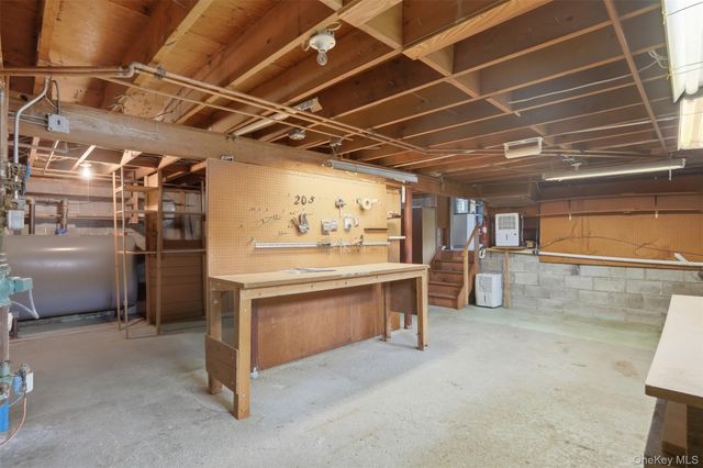 205 East Drive, Hurley, NY 12443