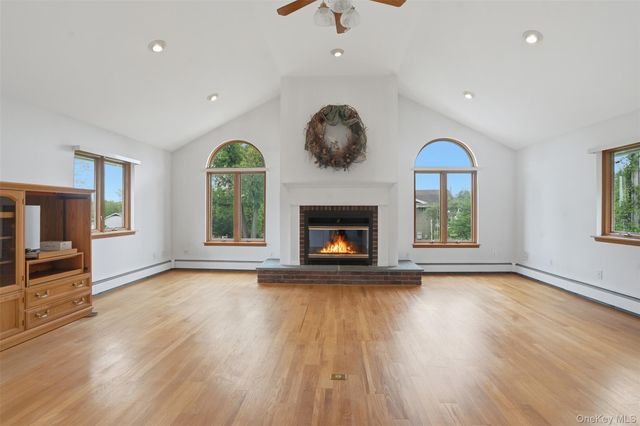205 East Drive, Hurley, NY 12443