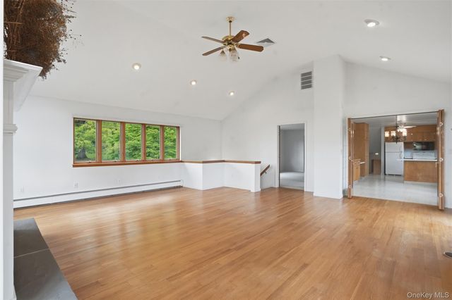 205 East Drive, Hurley, NY 12443