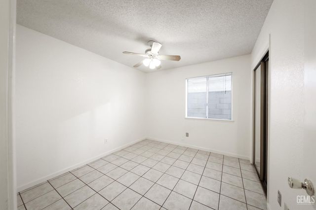 4613 Black Rock Mountain Court, Bakersfield, CA 93304