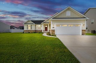 168 E Chapel Drive 168 E Chapel Drive, Troy, OH 45373