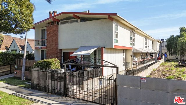 310 S Eucalyptus Avenue, Inglewood, CA 90301