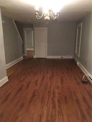 123 East Elizabeth Avenue, Bethlehem City, PA 18018