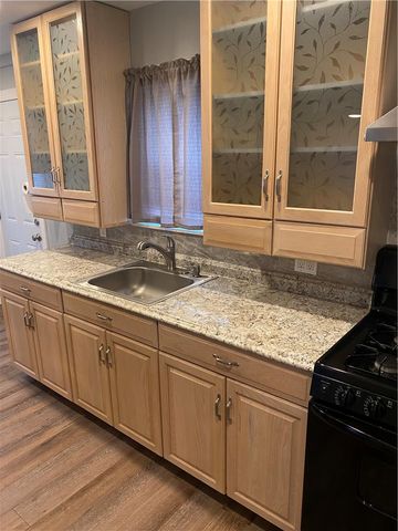123 East Elizabeth Avenue, Bethlehem City, PA 18018