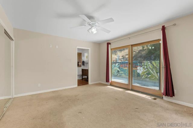 2901 Helix St, Spring Valley, CA 91977
