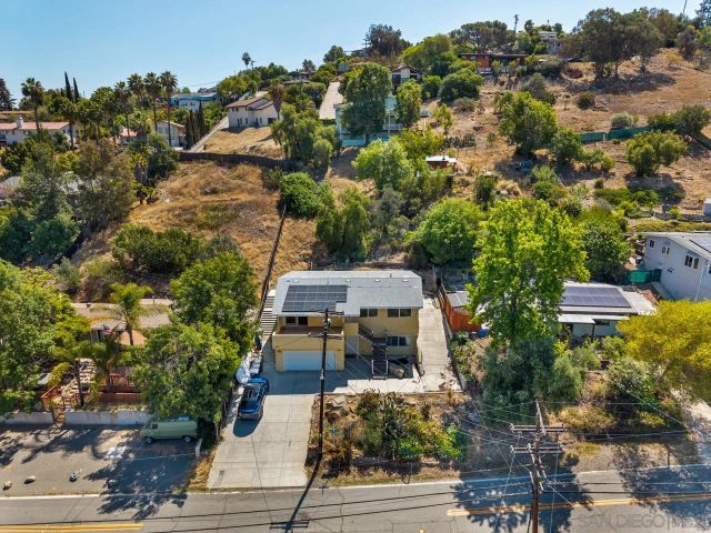 2901 Helix St, Spring Valley, CA 91977