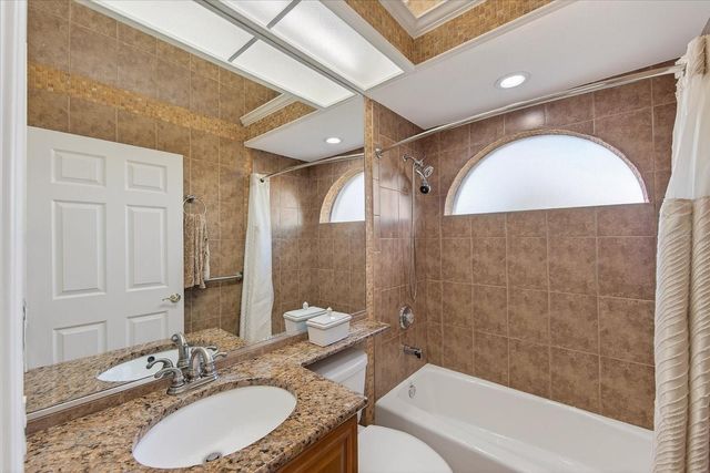 22580 MORNING GLORY CIRCLE, Bradenton, FL 34202