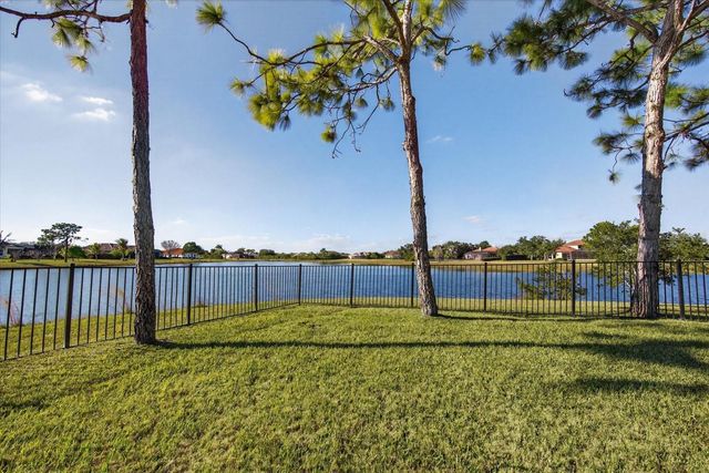 22580 MORNING GLORY CIRCLE, Bradenton, FL 34202