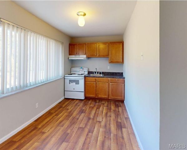 4 Bruce Drive, Florissant, MO 63031