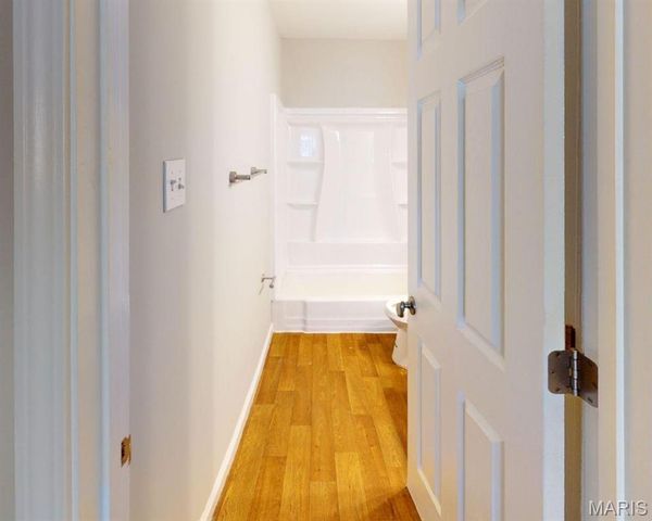 4 Bruce Drive, Florissant, MO 63031