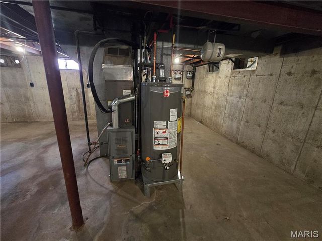 4 Bruce Drive, Florissant, MO 63031